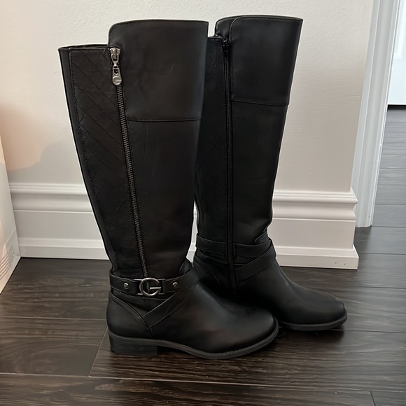 Guess boots brand new. - Picture 3 of 4